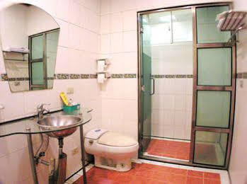 Changsing Business Motel Tainan Eksteriør billede